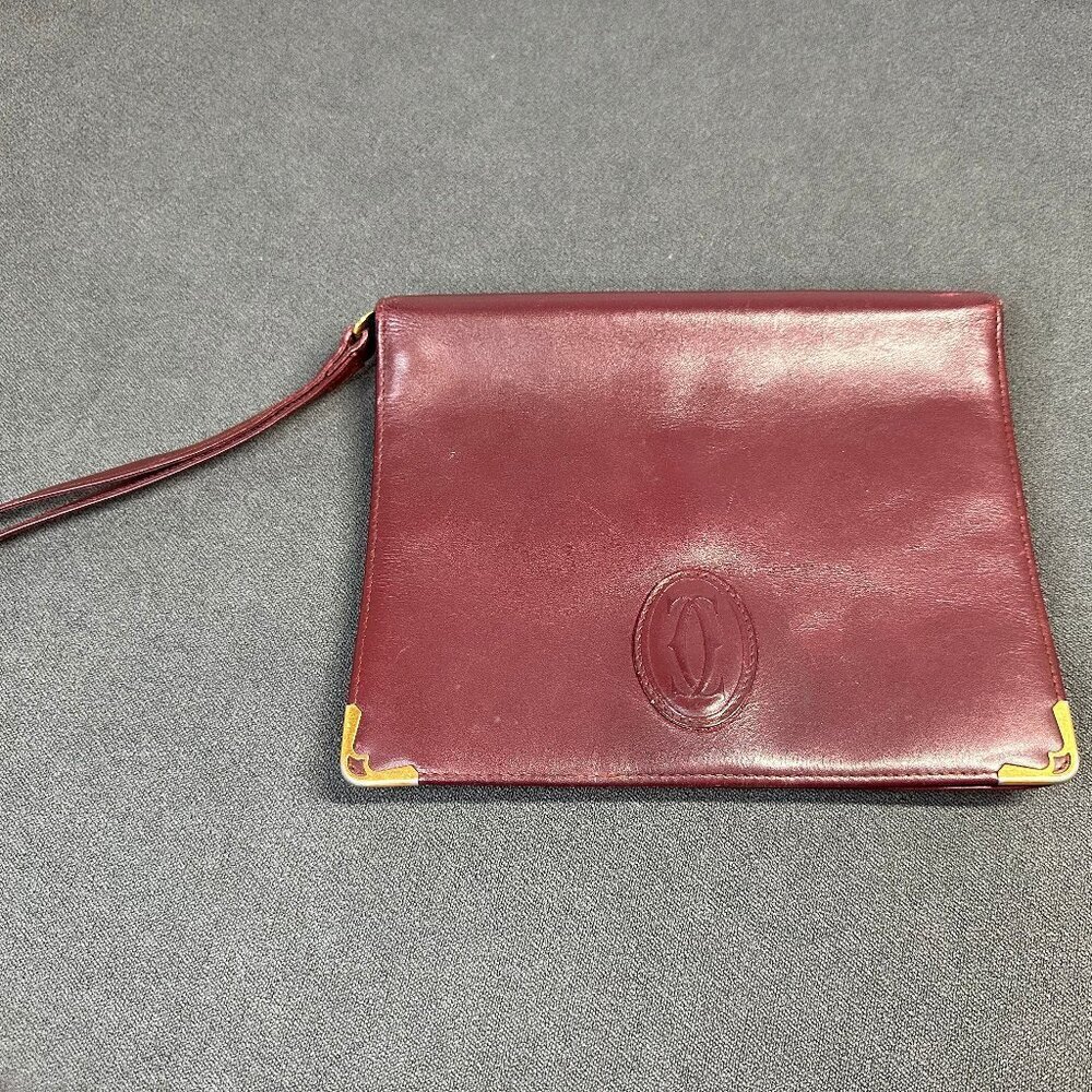 ✨ VINTAGE CARTIER CLUTCH BAG - RED BORDEAUX BURGUNDY LEATHER W/ GOLD HARDWARE ✨